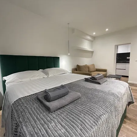 Apartman Le Petite - Enjoy Travel Tirana
