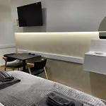 Le Petite - Enjoy Travel Apartamento Tirana