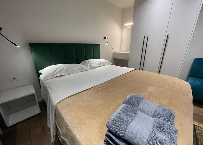 Le Petite - Enjoy Travel Apartment Tirana